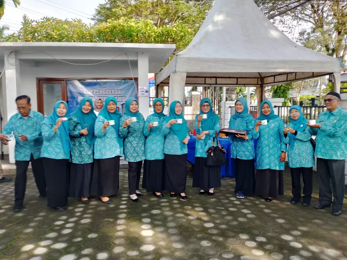 Pojok Berkah Jambi Tetap Berjalan Saat WFH, Hesnidar Haris Tekankan Sedekah Amanah